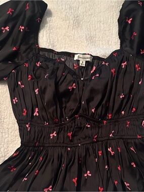 Francesca's Collections Black Blouse with Pink Accents